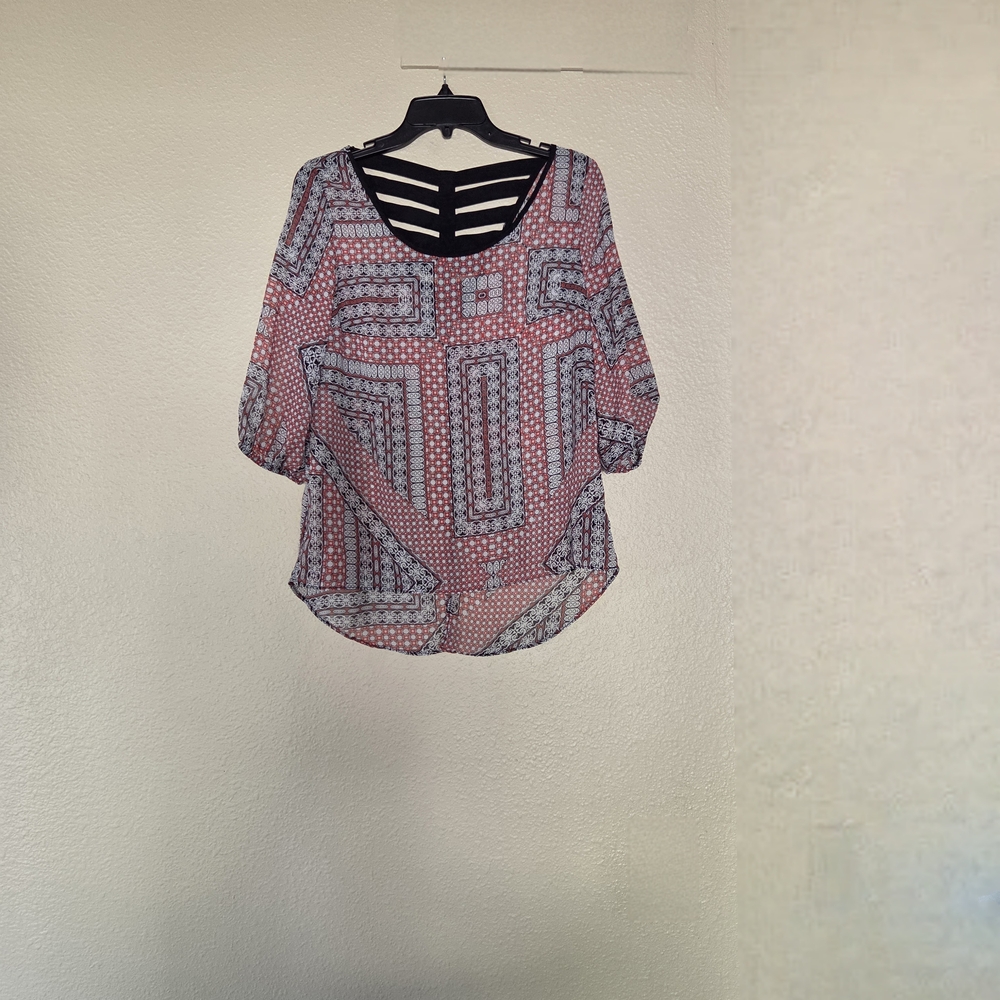 I.N. Studio Pink and Black Geometric Blouse